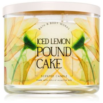 Bath & Body Works Iced Lemon Pound Cake lumânare parfumată