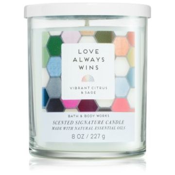 Bath & Body Works Love Always Wins lumânare parfumată