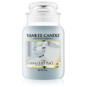 Yankee Candle A Calm & Quiet Place lumânare parfumată Clasic mare