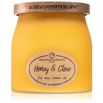 Milkhouse Candle Co. Sentiments Honey & Clove lumânare parfumată