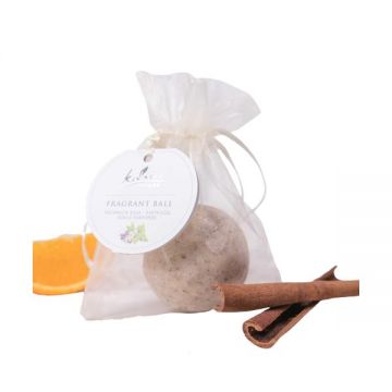 Bila Parfumata cu Portocale si Scortisoara - KANU Nature Fragrante Ball Orange Cinnamon, 105 g la reducere