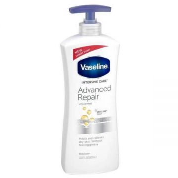 Lotiune de corp Vaseline Intensive Care Advanced Repair 600 ml